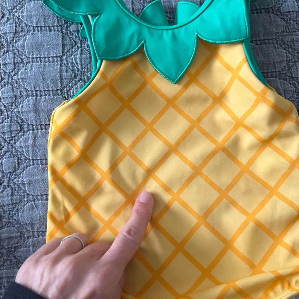 Hanna Andersson Pineapple swimsuit 6-12 months - worn once - Picture 5 of 5